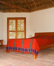 The Lodge at Big Falls in the Toledo District of Southern Belize is a first class ecolodge in a beautiful rainforest setting near Mayan Ruins, jungle rivers and local culture offering superb birding, kayaking, hiking, snorkelling, tropical flora and fauna, jungle trekking and a wide range of tours with excellent guides